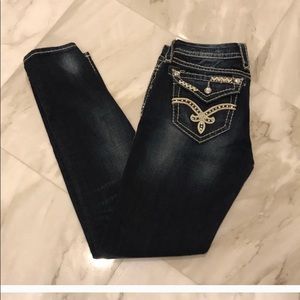 Rock revival elaina skinny